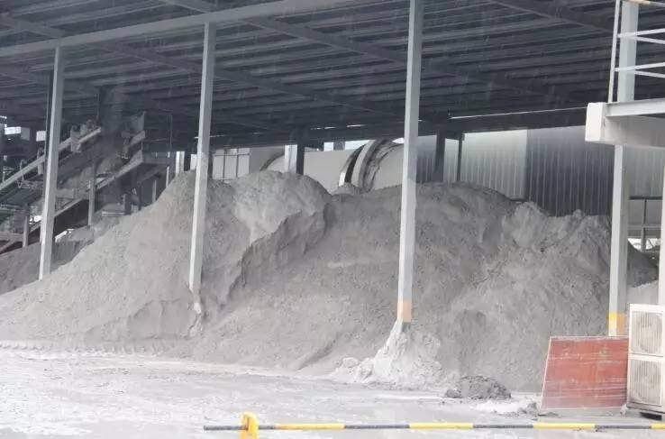 助力椒农科学用肥育苗