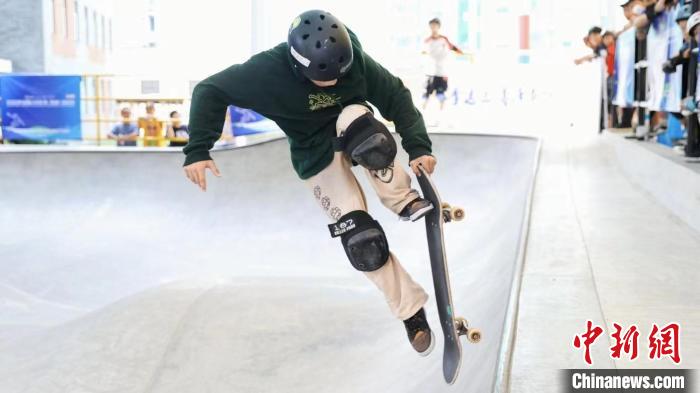 2023年全国少年轮滑（滑板）锦标赛在宁波举行