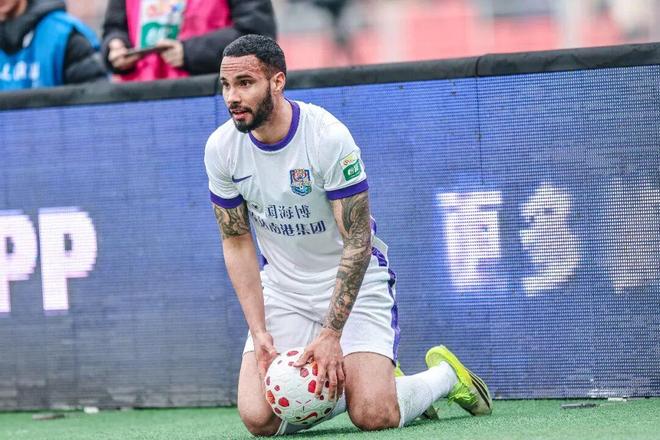 天津津门虎三轮零进球垫底 10分罚单加剧保级危