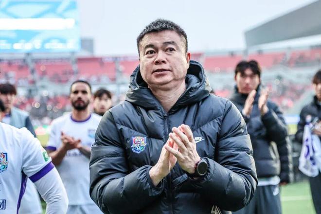 天津津门虎三轮零进球垫底 10分罚单加剧保级危