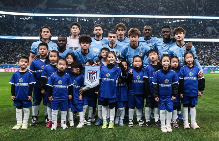 大连英博客场迎战山东泰山 毛伟杰状态成关键对