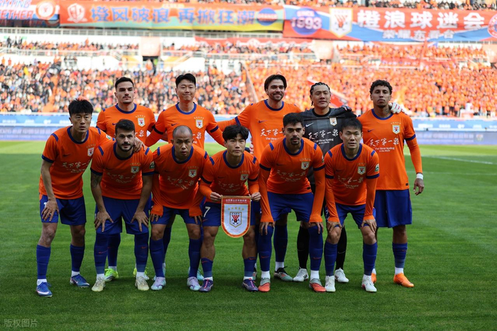 大连英博客场迎战山东泰山 毛伟杰状态成关键对