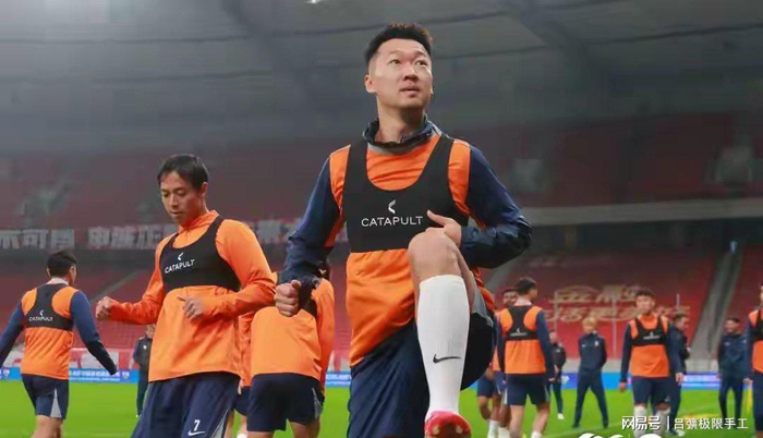 上海海港信心危机：关键战能否重建秩序与实力