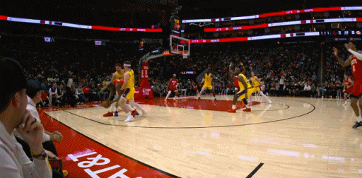 艾顿vs卡佩拉恩怨对决 顿宝末节爆发助火箭逆转